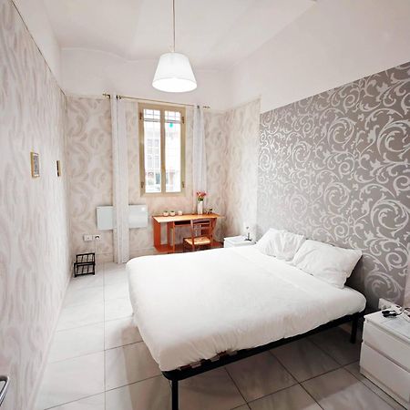 Gara Holiday Home- Bologna Airport Suite Экстерьер фото