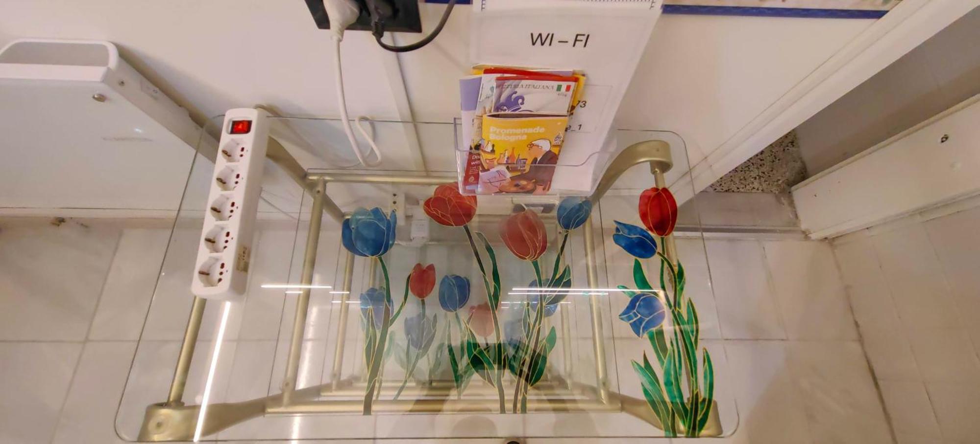 Gara Holiday Home- Bologna Airport Suite Экстерьер фото
